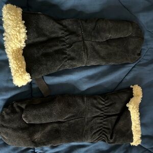 Vintage Black suede, leather snowmobile mittens.